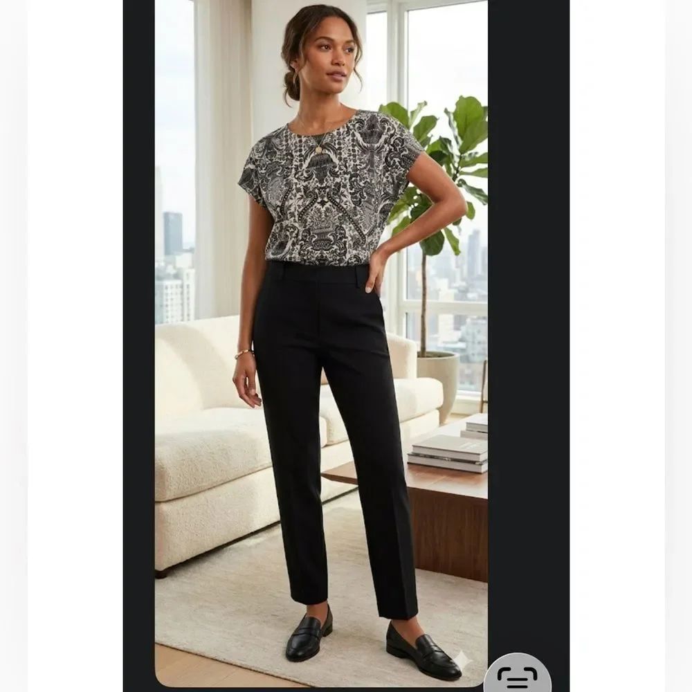 MM LafleurโNanette blouse featuring a black and white baroque print, size L.